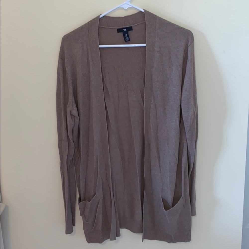 Gap cardigan with pockets